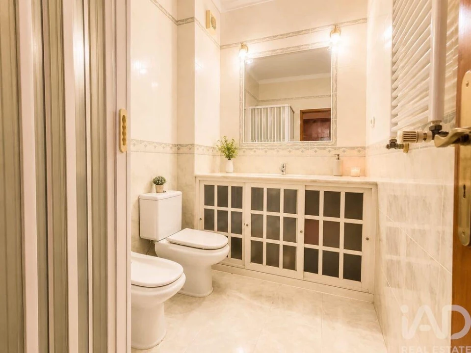 Apartamento T3 para Venda em Barreiro e Lavradio Foto 4