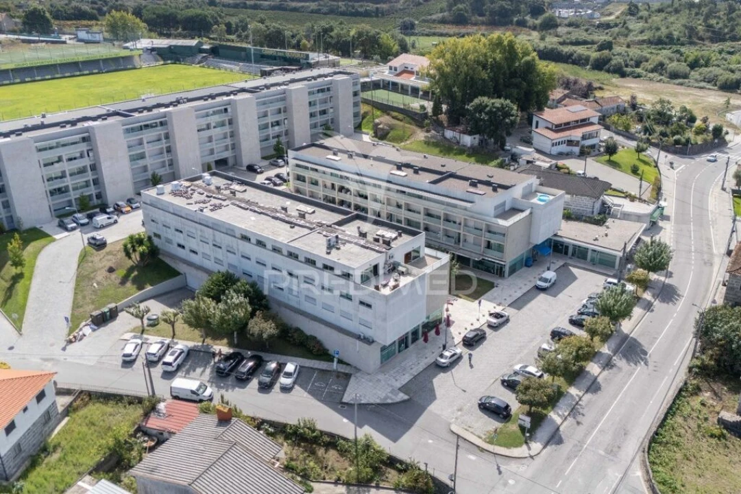 Apartamento T3 para Venda em Serzedelo Foto 2