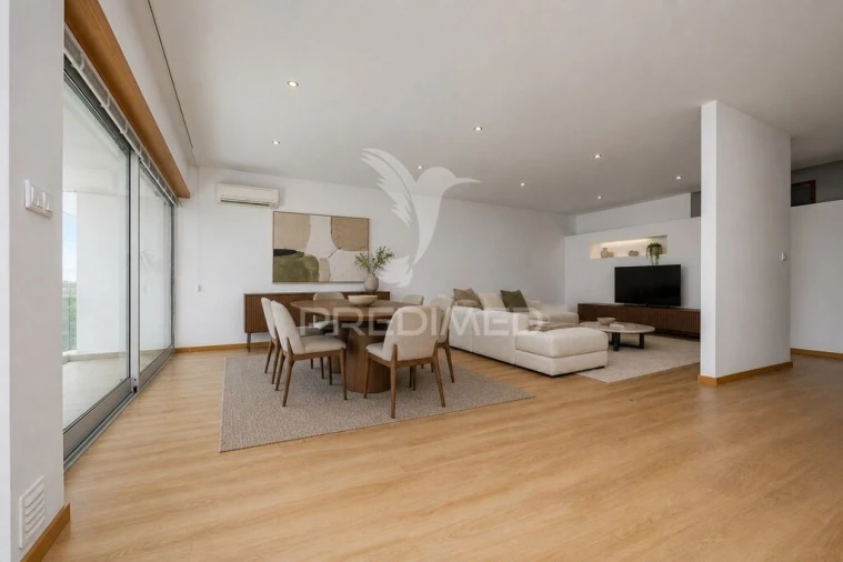Apartamento T3 para Venda em Serzedelo Foto 7
