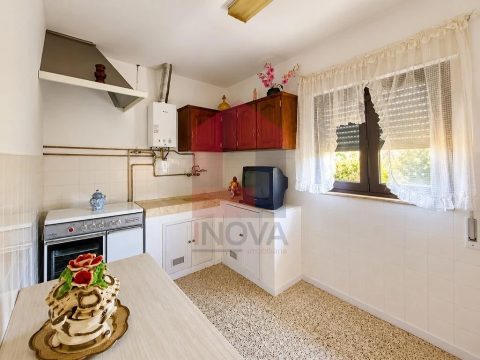 Moradia T3 para Venda em Ucha Foto 2