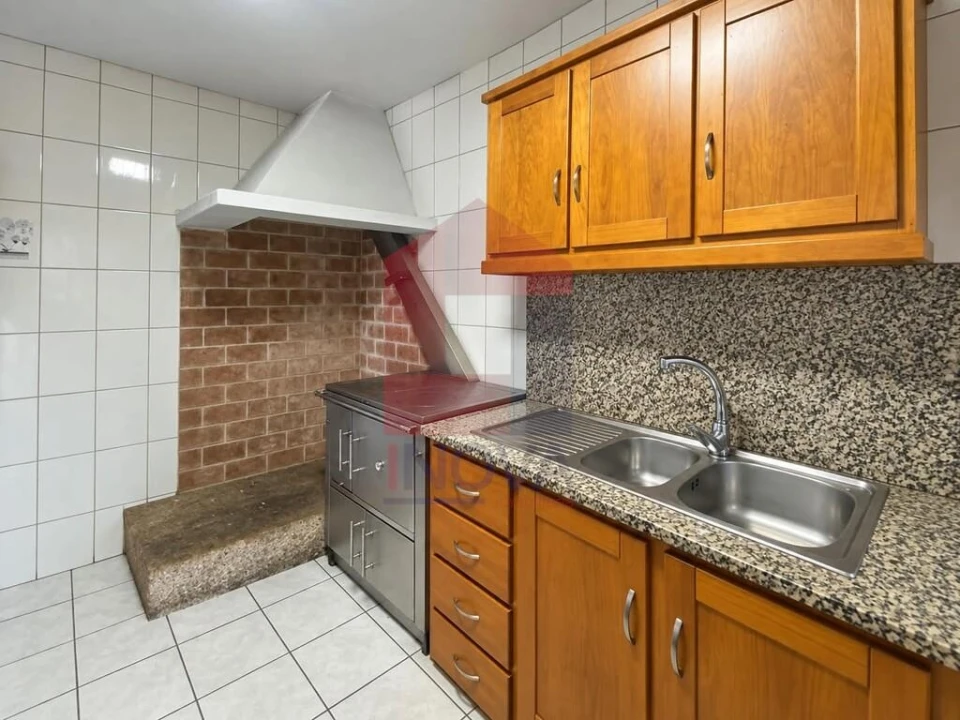 Moradia T3 para Venda em Ucha Foto 14