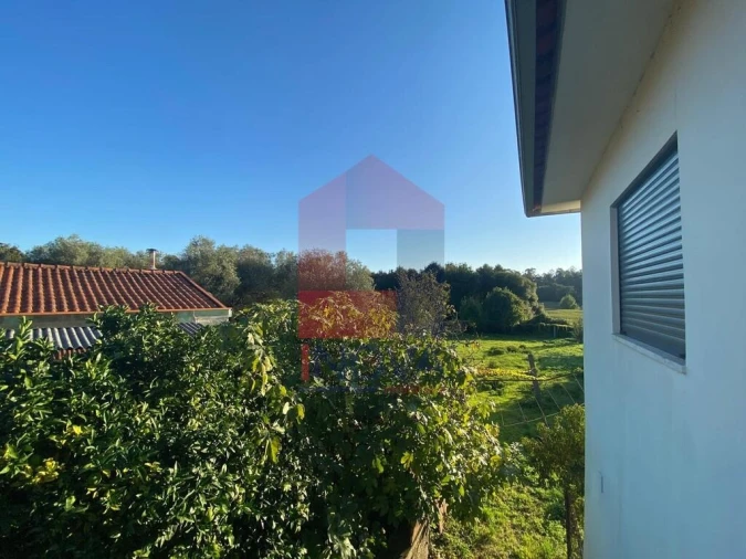 Moradia T3 para Venda em Ucha Foto 19