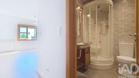 Apartamento T2 para Arrendamento em Venteira