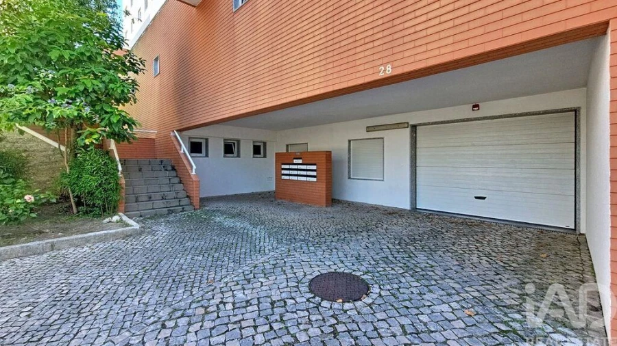 Apartamento T2 para Arrendamento em Venteira Foto 2