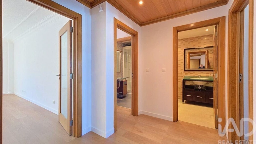 Apartamento T2 para Arrendamento em Venteira Foto 21