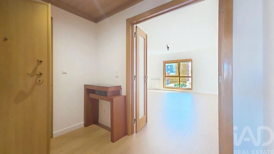 Apartamento T2 para Arrendamento em Venteira Foto 13