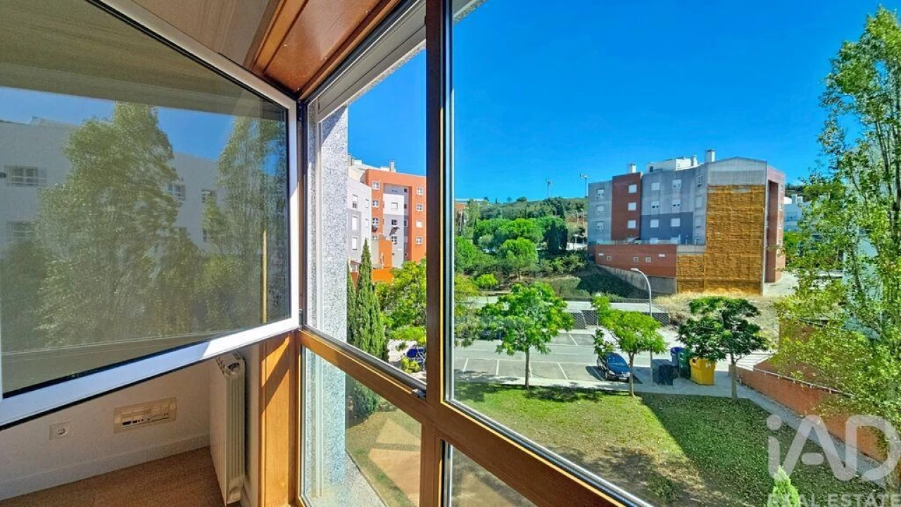 Apartamento T2 para Arrendamento em Venteira Foto 19
