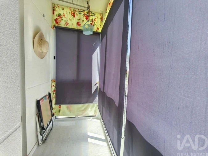 Apartamento T1 para Venda em Darque Foto 5