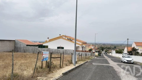 Terreno para Venda em Carregueira