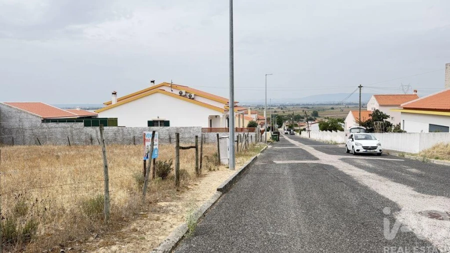 Terreno para Venda em Carregueira Foto 4