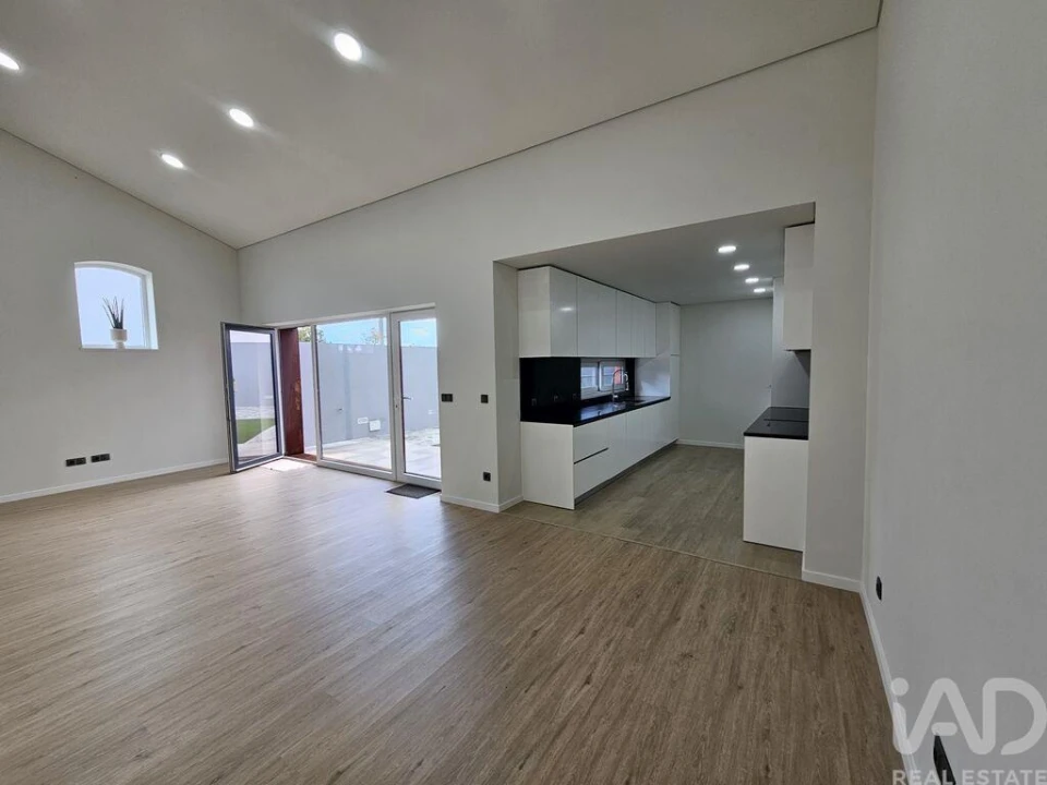 Moradia T2 para Venda em Cantanhede e Pocariça Foto 1