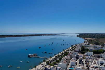 Moradia T3 para Venda em Santa Luzia