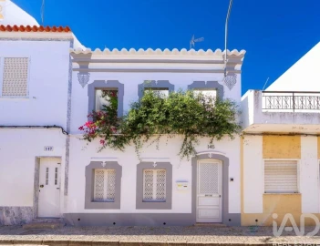 Moradia T3 para Venda em Santa Luzia