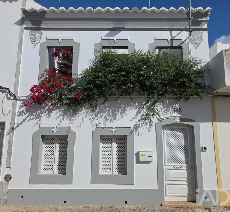 Moradia T3 para Venda em Santa Luzia Foto 1