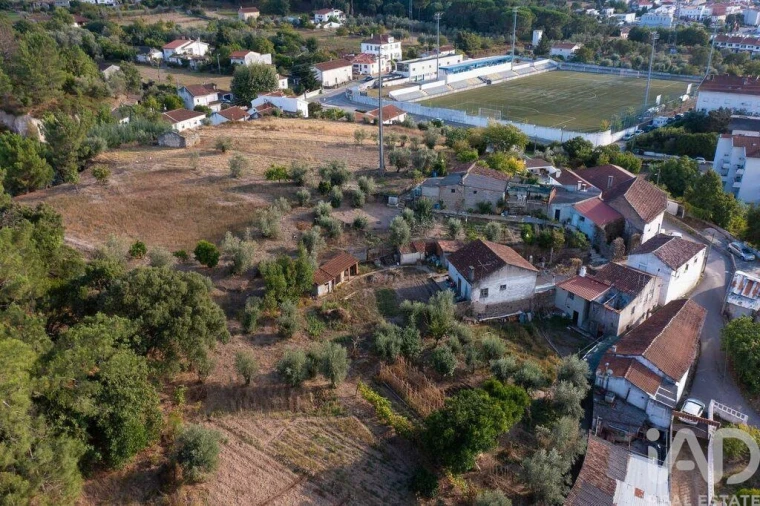 Moradia T2 para Venda em Lousã e Vilarinho Foto 21