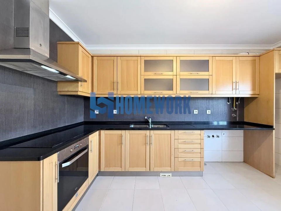 Apartamento T3 para Venda em Pinhal Novo Foto 32