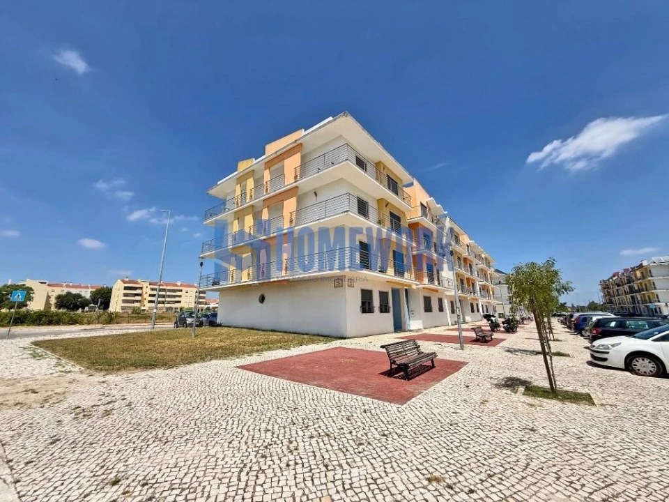 Apartamento T3 para Venda em Pinhal Novo Foto 1