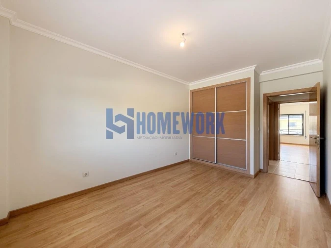 Apartamento T3 para Venda em Pinhal Novo Foto 18