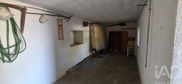 Moradia T2 para Venda em Santo Andre das Tojeiras