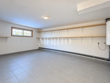 Moradia T4 para Venda em Carreiras (São Miguel) e Carreiras (Santiago)