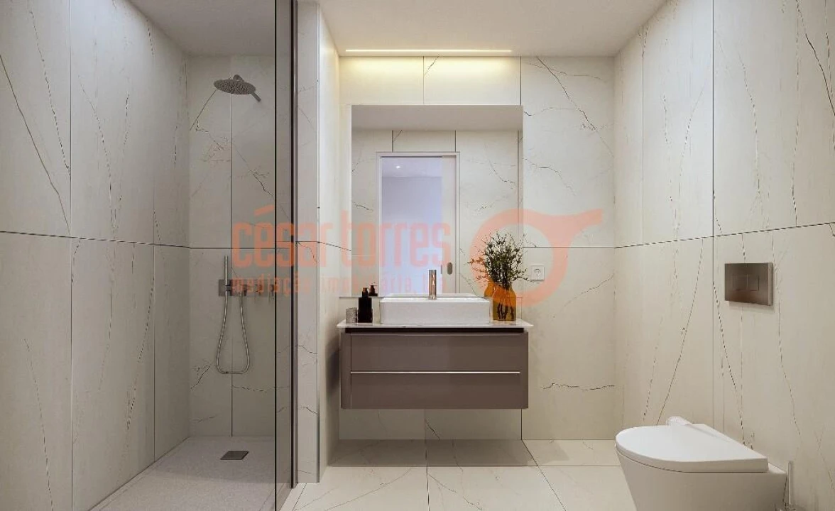 Moradia T3 para Venda em São Felix da Marinha Foto 15