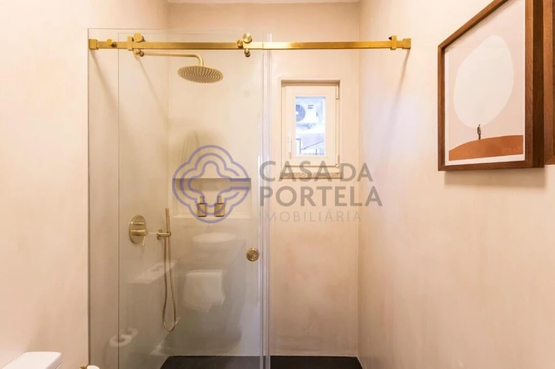 Apartamento T1 para Venda em Cedofeita, Santo Ildefonso, Sé, Miragaia, São Nicolau e Vitória Foto 10