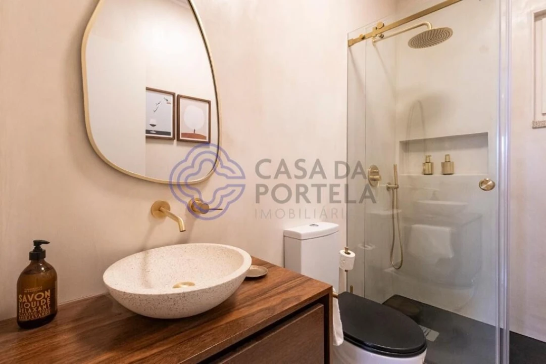 Apartamento T1 para Venda em Cedofeita, Santo Ildefonso, Sé, Miragaia, São Nicolau e Vitória Foto 9