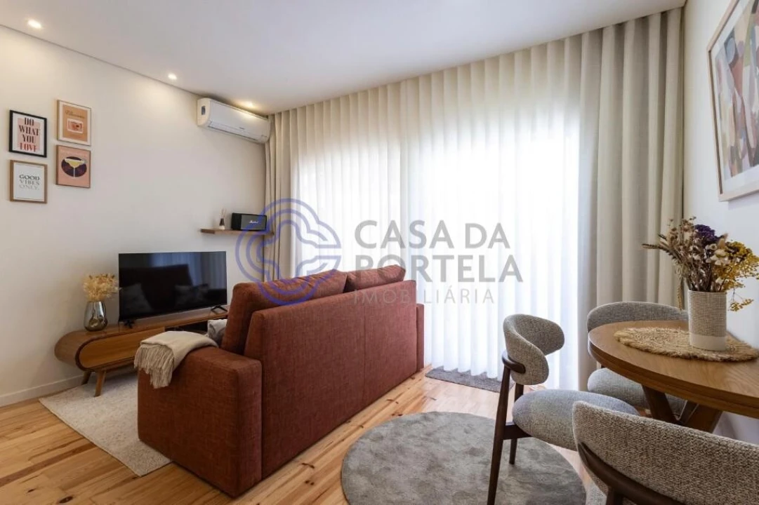 Apartamento T1 para Venda em Cedofeita, Santo Ildefonso, Sé, Miragaia, São Nicolau e Vitória Foto 27