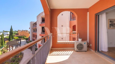 Apartamento T2 para Venda em Quarteira