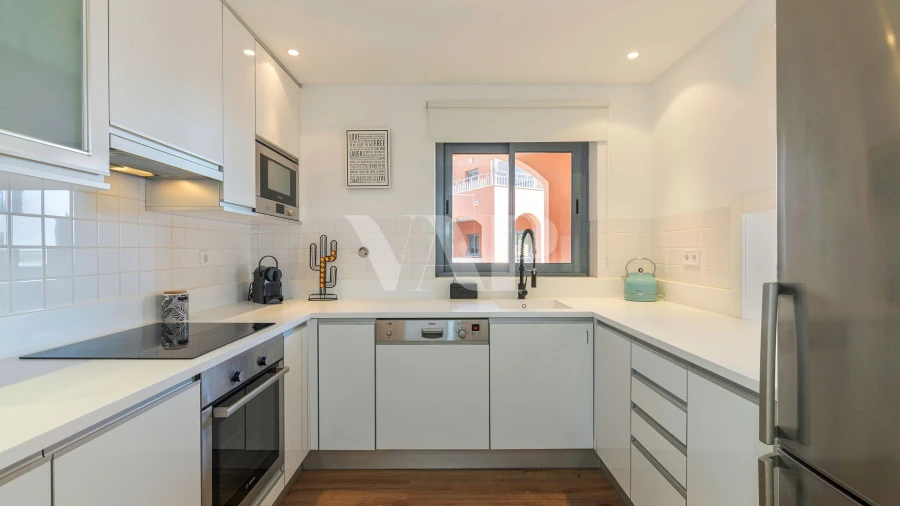Apartamento T2 para Venda em Quarteira Foto 5