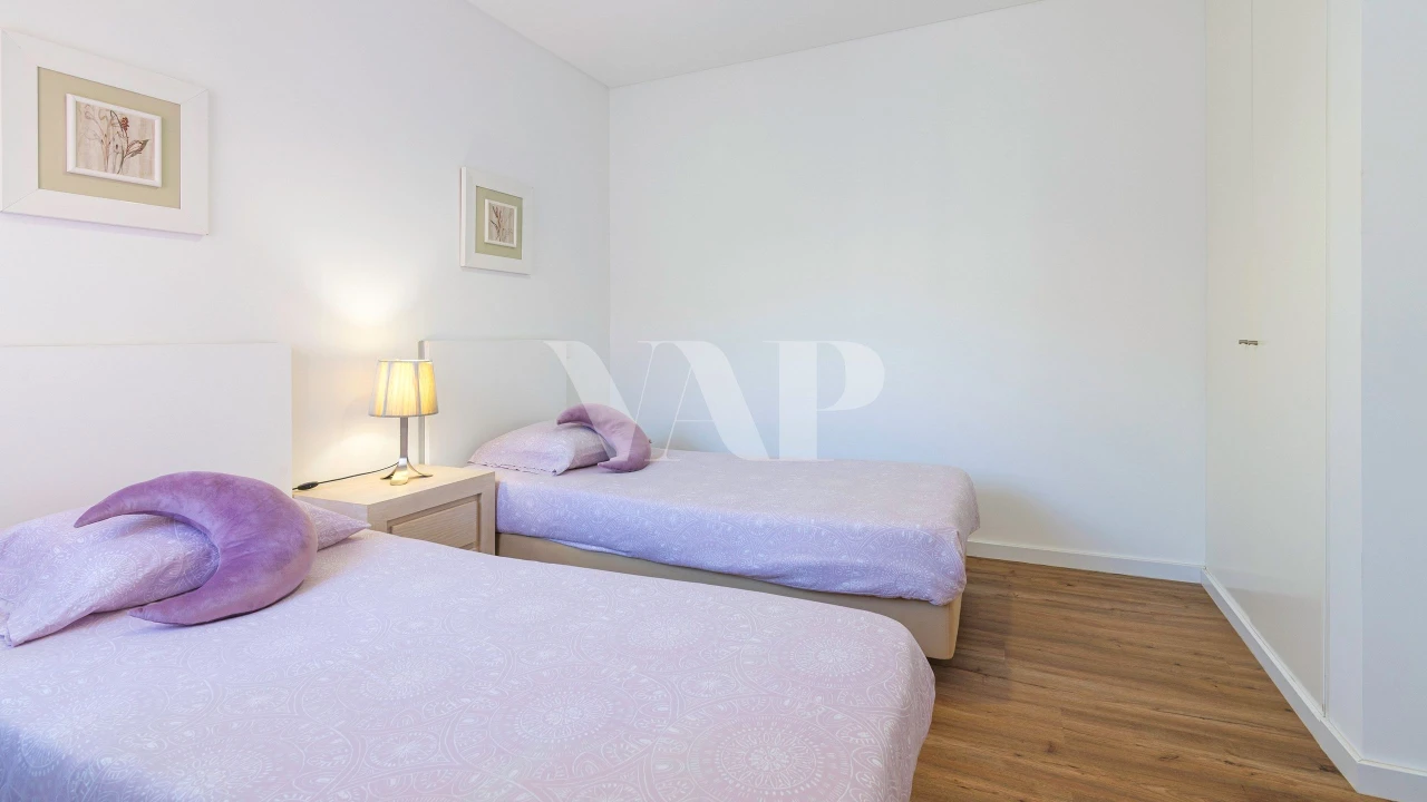 Apartamento T2 para Venda em Quarteira Foto 17