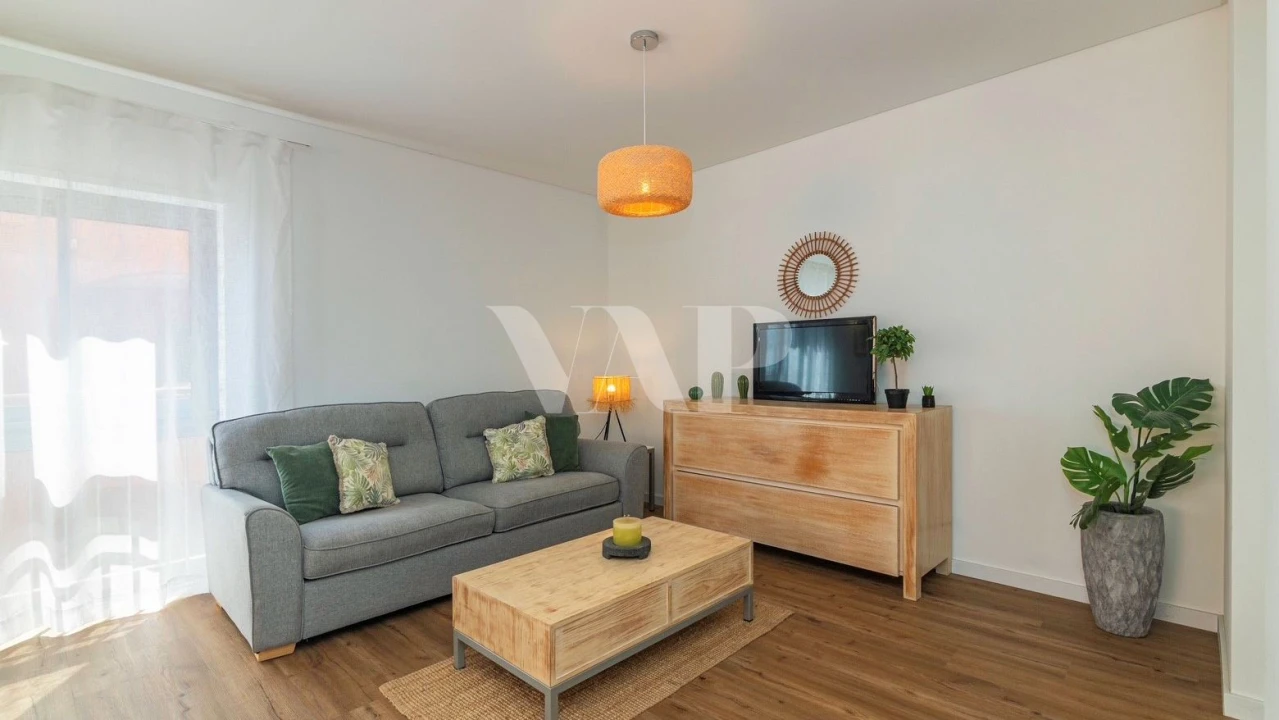 Apartamento T2 para Venda em Quarteira Foto 10