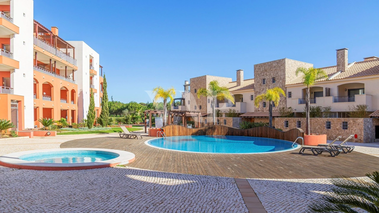 Apartamento T2 para Venda em Quarteira Foto 1