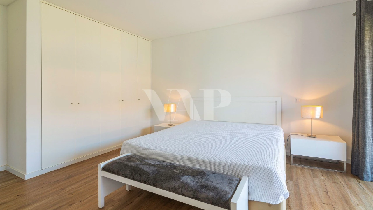 Apartamento T2 para Venda em Quarteira Foto 13