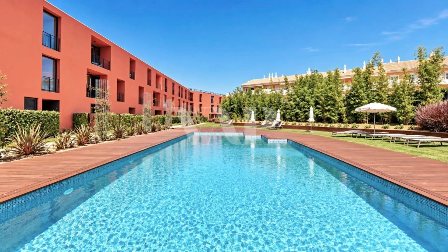 Apartamento T1 para Venda em Quarteira Foto 5