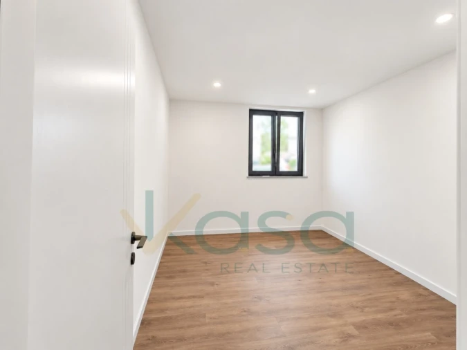 Apartamento T2 para Venda em Barreiro e Lavradio Foto 8