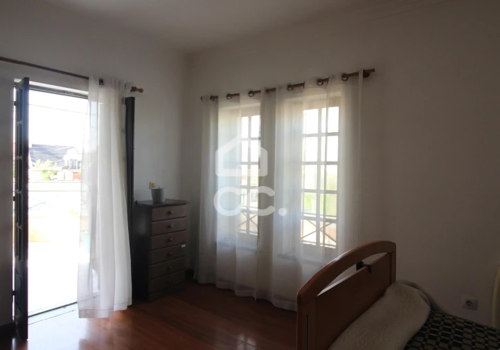 Negócio para Venda em Amora Foto 29