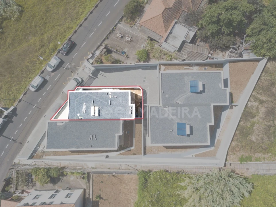Moradia T3 para Venda em Santo Antonio Foto 8