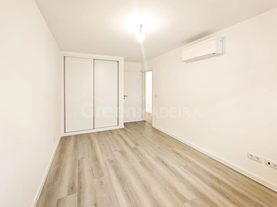 Moradia T3 para Venda em Santo Antonio Foto 32