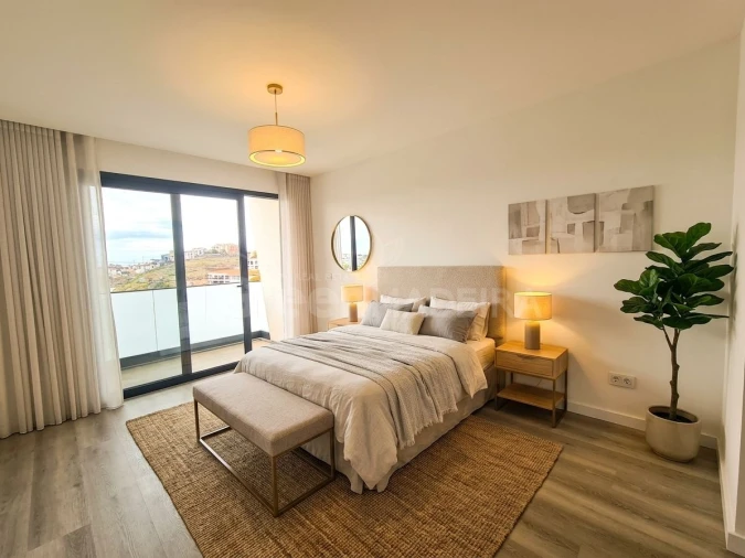 Moradia T3 para Venda em Santo Antonio Foto 6