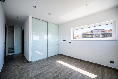 Apartamento T3 para Venda em Leiria, Pousos, Barreira e Cortes
