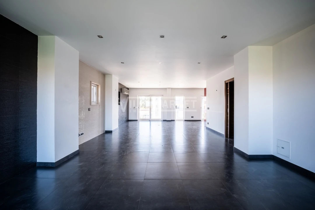 Apartamento T3 para Venda em Leiria, Pousos, Barreira e Cortes Foto 3