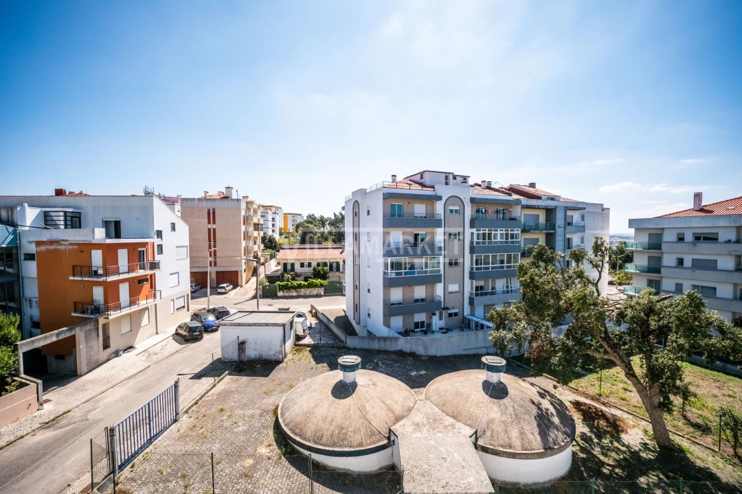 Apartamento T3 para Venda em Leiria, Pousos, Barreira e Cortes Foto 7