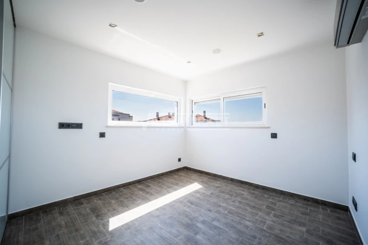 Apartamento T3 para Venda em Leiria, Pousos, Barreira e Cortes Foto 33