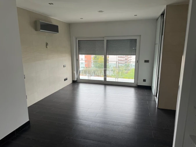 Apartamento T3 para Venda em Leiria, Pousos, Barreira e Cortes Foto 10