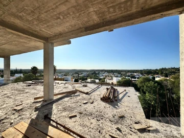 Moradia T4 para Venda em Mexilhoeira Grande