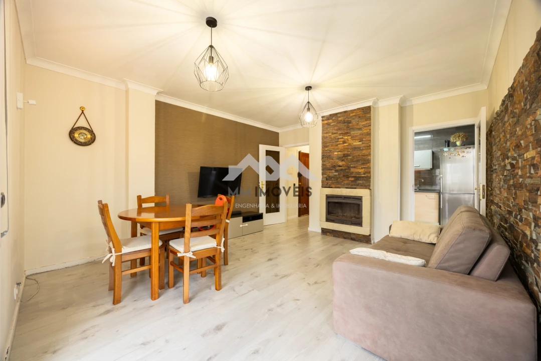 Apartamento T2 para Venda em Rio Tinto Foto 18