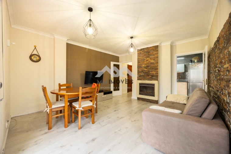 Apartamento T2 para Venda em Rio Tinto Foto 18