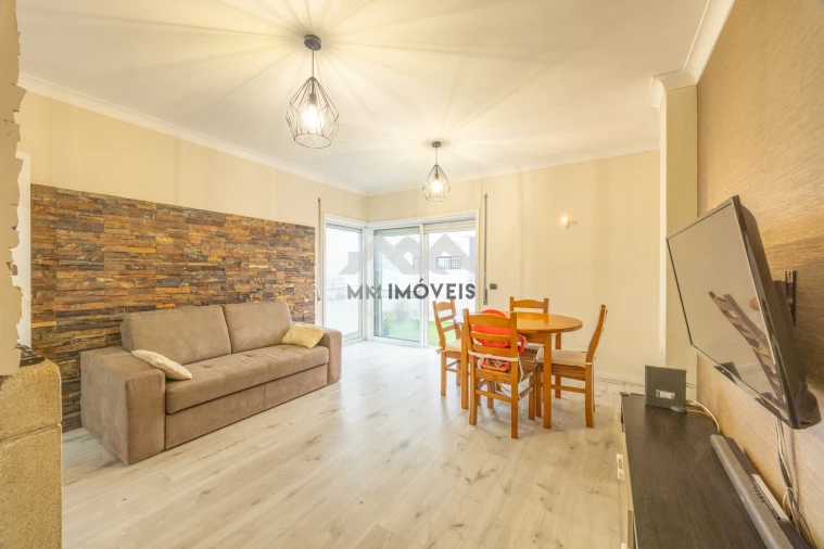 Apartamento T2 para Venda em Rio Tinto Foto 15