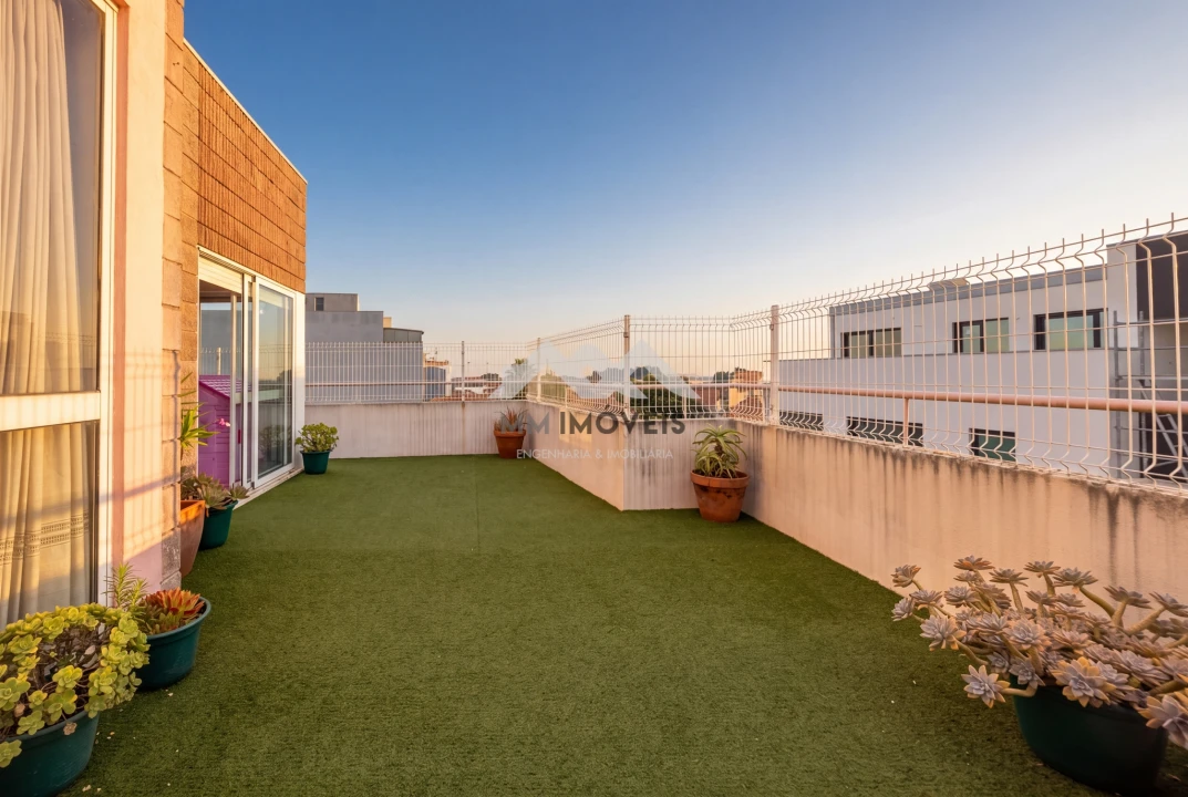 Apartamento T2 para Venda em Rio Tinto Foto 31
